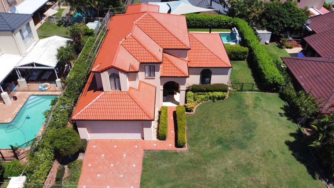 Read more about the article Unveiling the URB’n Roofing Difference: Your Top Choice for Roof Restoration in Brisbane