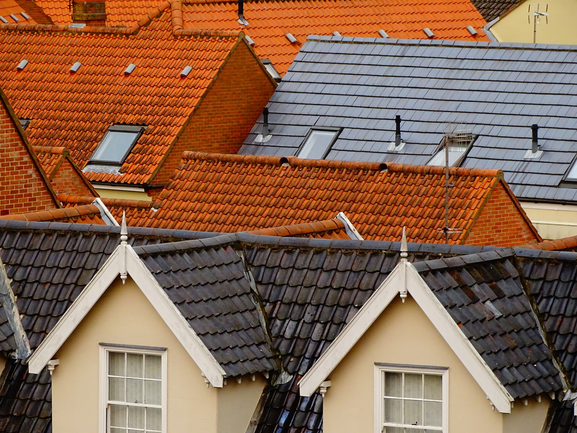 Read more about the article Busting the Most Common Roof Restoration Myths Today